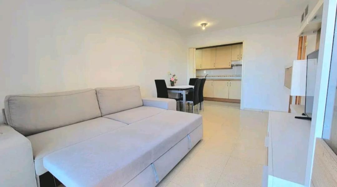 Vacanza Luxury Complex- Parking , Pool Only In The Summer , Rincon De Loix Apartment Benidorm Exterior photo