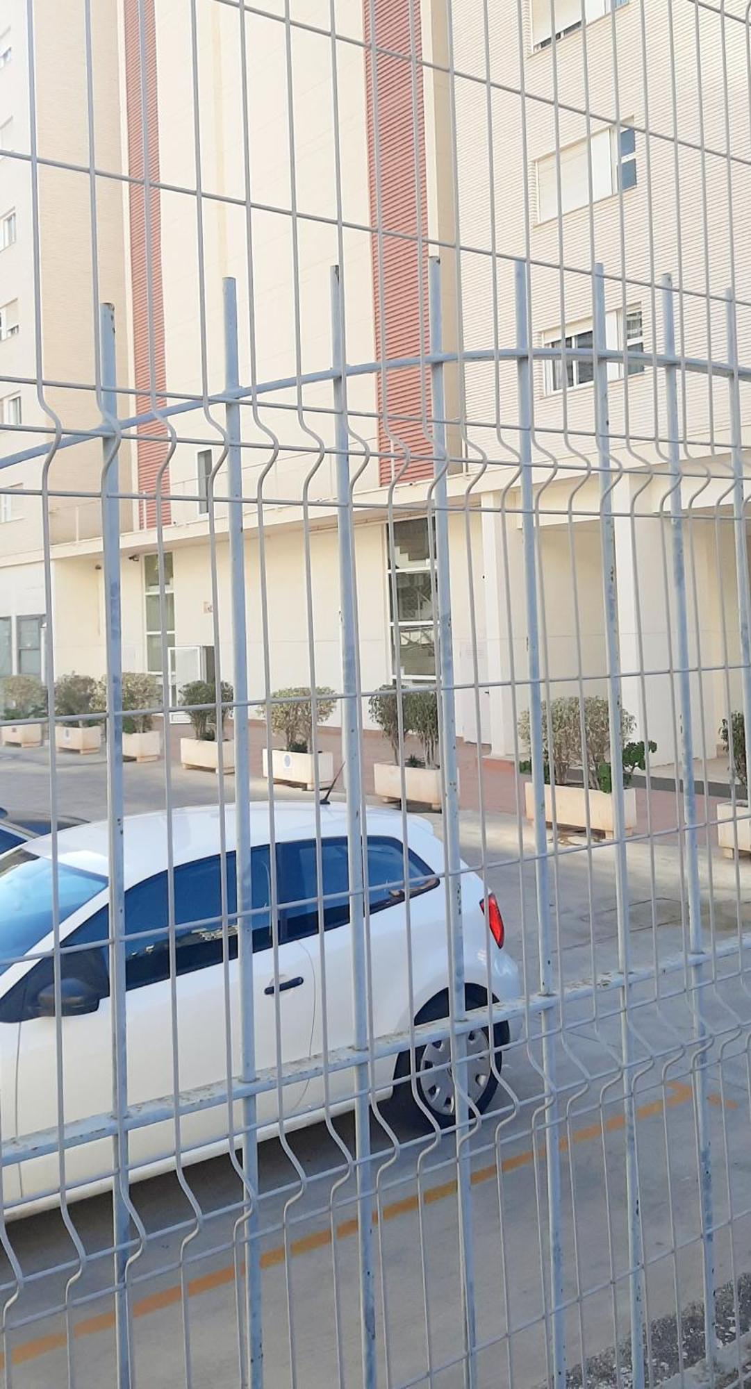 Vacanza Luxury Complex- Parking , Pool Only In The Summer , Rincon De Loix Apartment Benidorm Exterior photo